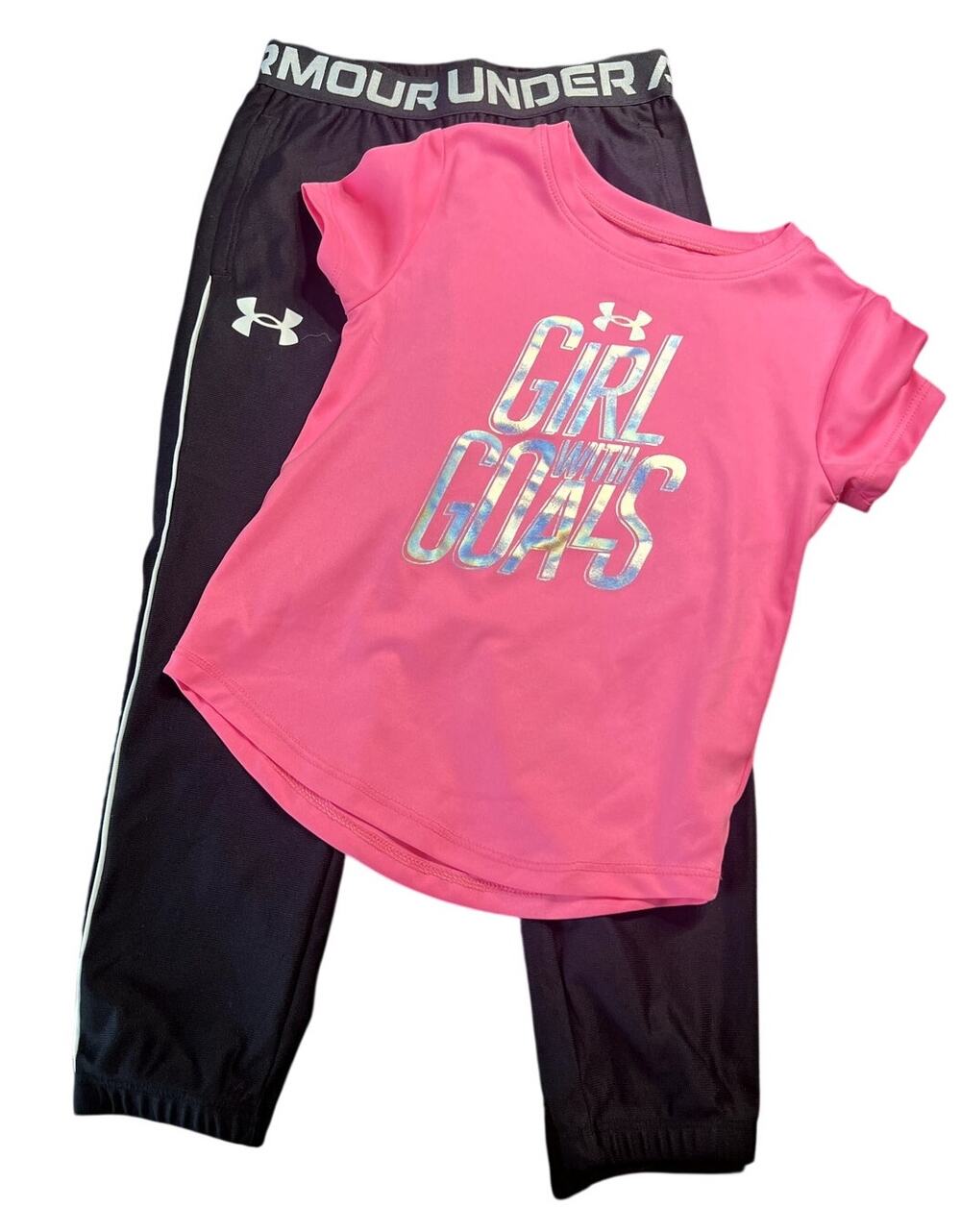 Under Armour Girls with Goals Size 4 Set New without Tags